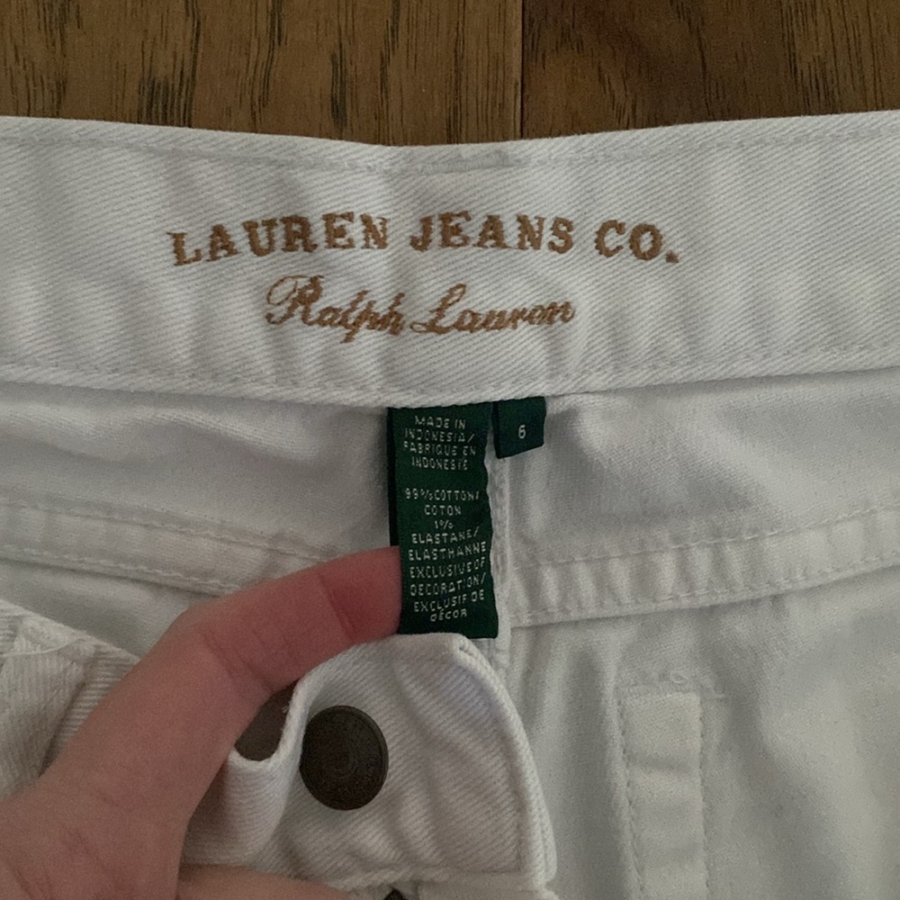 Vintage Classic Straight White Jeans - Picture 3 of 5